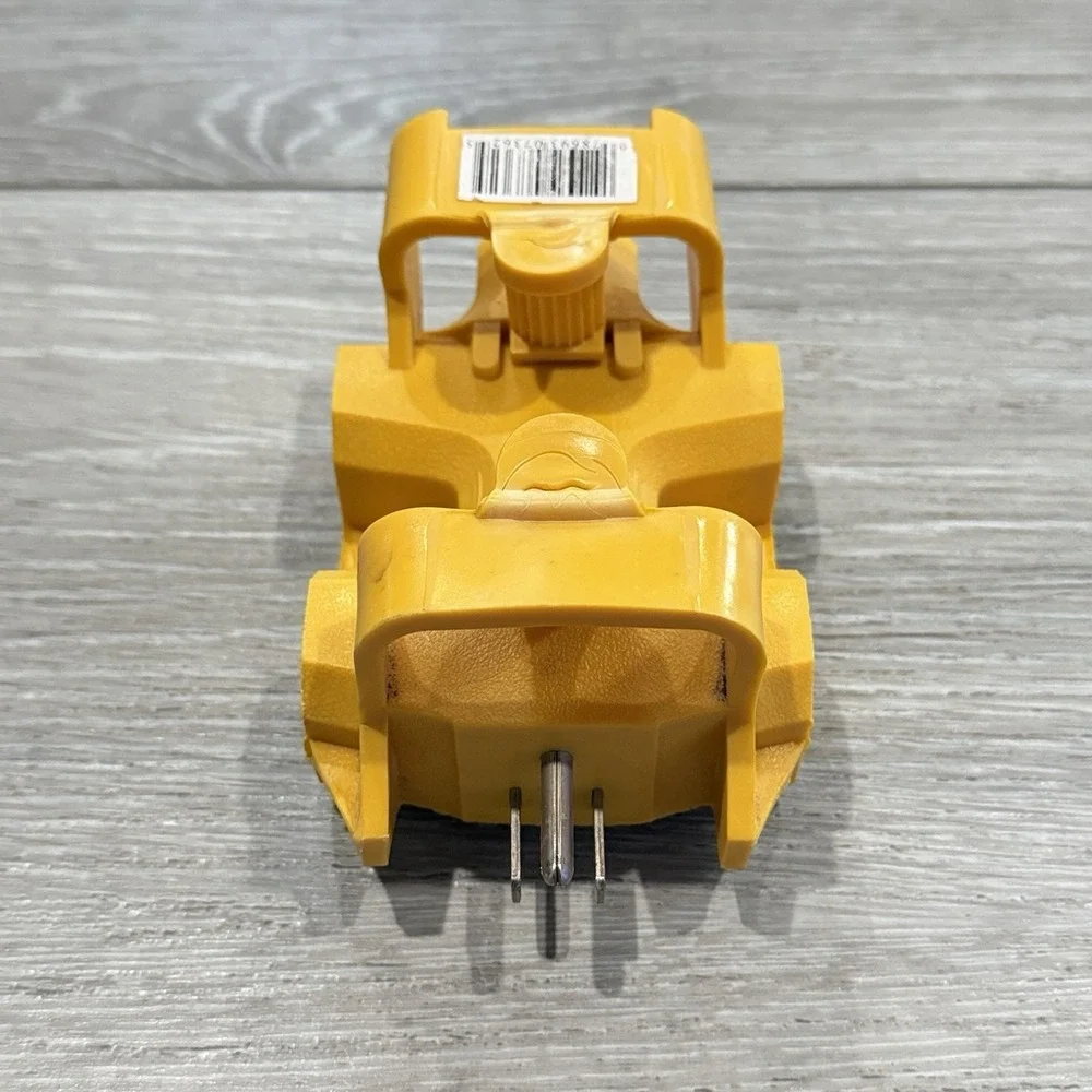Woods 7362 5 Female Plug 1 Male Plug 125V 15 A
